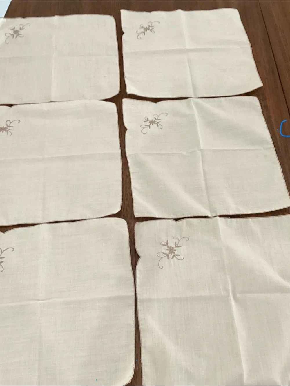 MCM Vintage Linen Embroidered Scalloped Napkins Set - 11 Dinner & 6 Cocktail